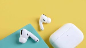 earphones